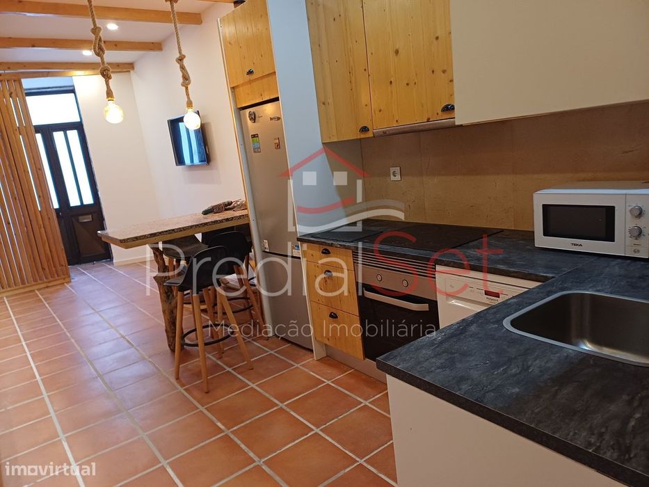 Apartamento T2 -Remodelado no Centro Histórico -Setúbal