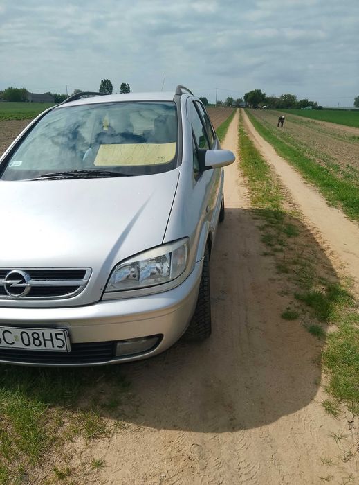 Samochód osobowy Opel  Zafira
