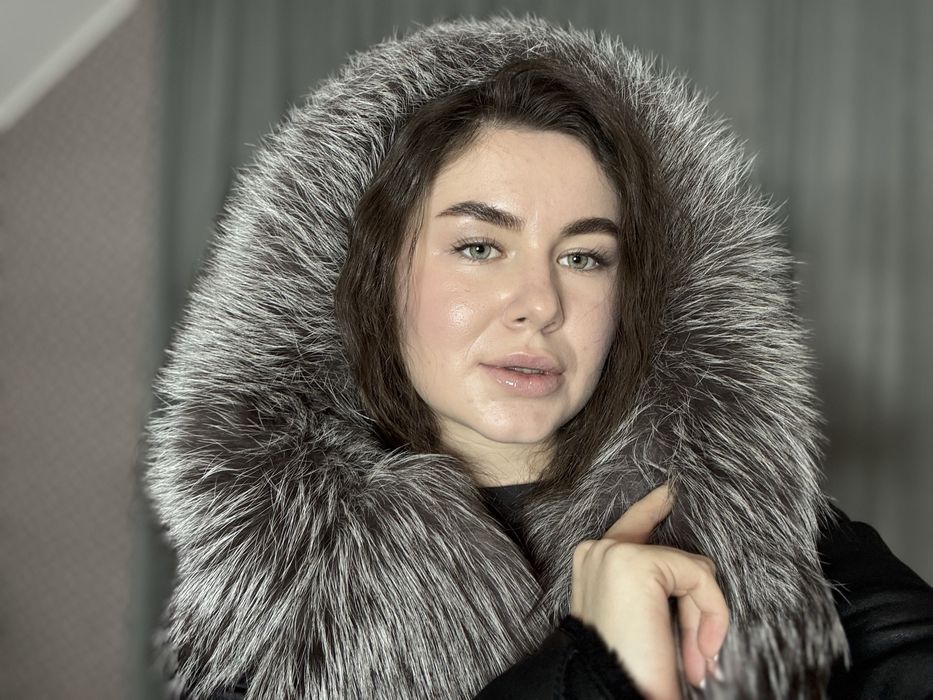 Продам вживану натуральну дублянку з хутром чорнобурки