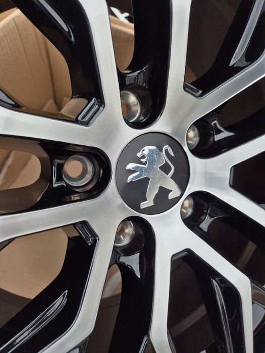 Felgi 19" 5x114,3 KIA BYD Citroen Mustang Renault Nowe TPMS | #RS4
