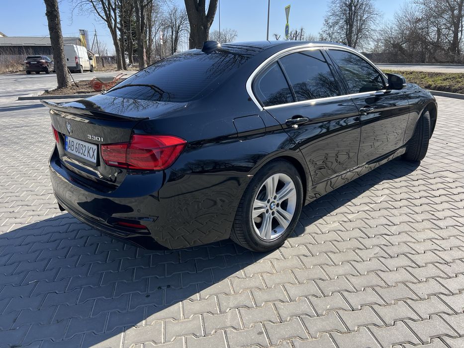 Bmw f30 330i 2017