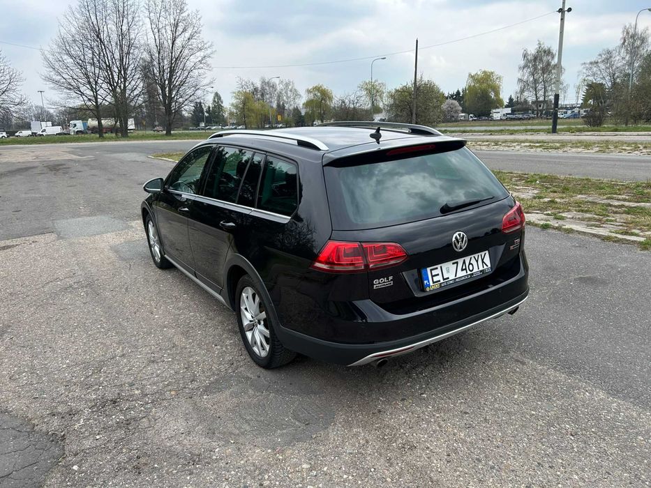 Volkswagen Golf 1.8 TSI Salon PL