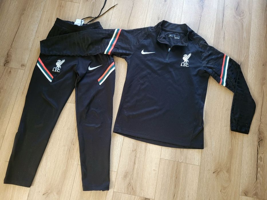 Liverpool dres 140