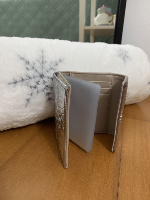 Carteira Prateada Parfois