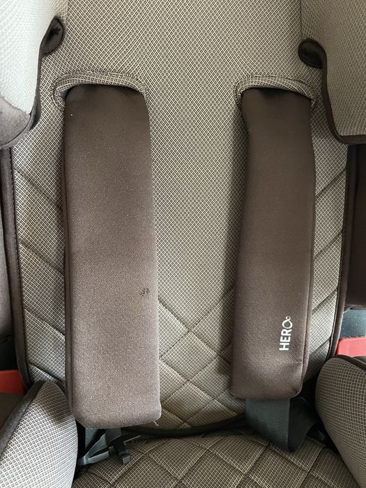 Fotelik samochodowy Recaro Young Sport Hero