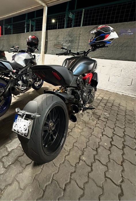 Ducati diavel 1260s praticamente nova