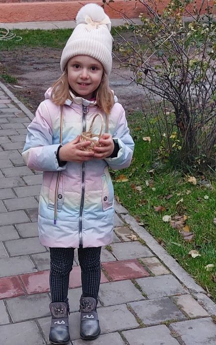 Весняно-осіння  куртка + подарунок взуття