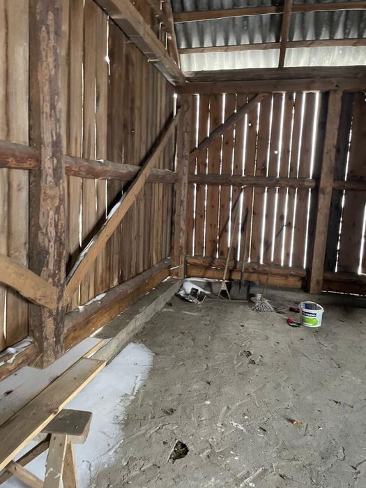 Sprzedam siedlisko 8000m2 dom stodola budynki gospodarcze Wujówka