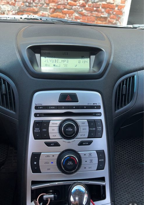 Hyundai Genesis Coupe 2.0T