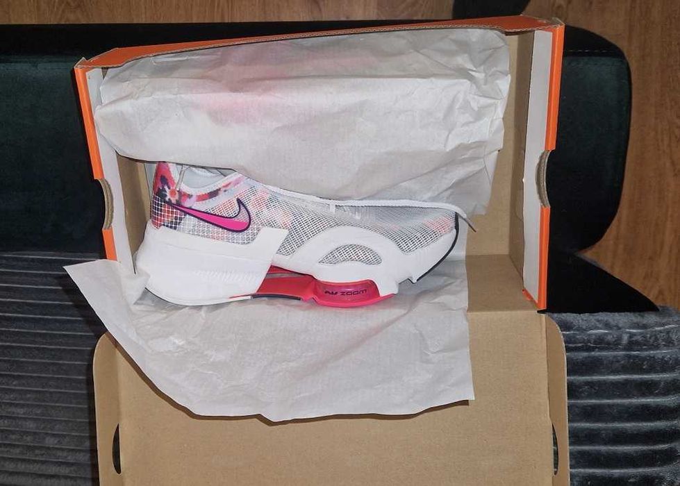 Nowe oryginalne buty Nike AIR Max 720 ZOOM Superrep 3 rozmiar 38