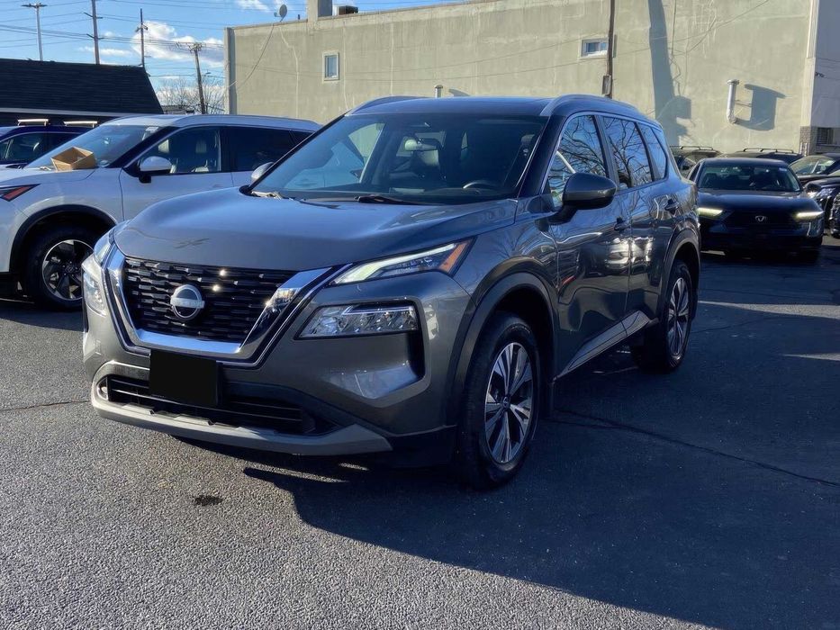 Nissan Rogue SL      2021