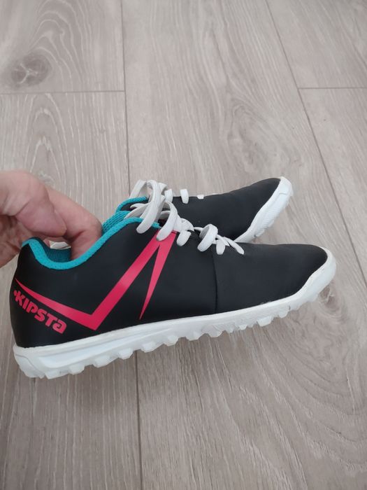 Kipsta halówki r 28