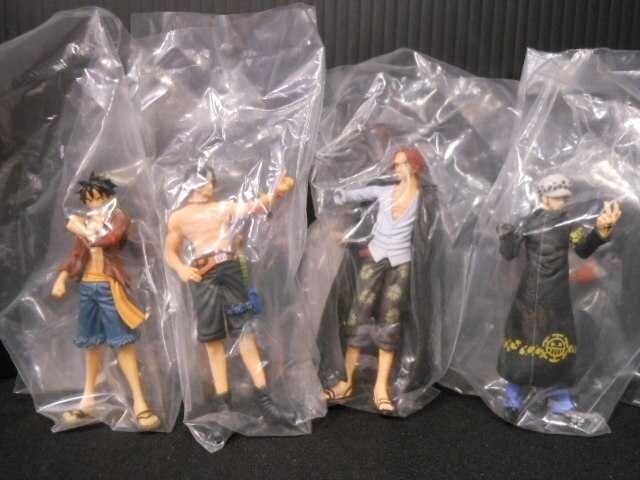 Bandai Super Modeling Soul ONE PIECE Law's Ambition Novos e selados