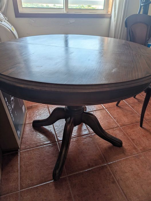 Mobília de Sala de Jantar - Mesa Extensível Carvalho Maciço + 6 Cadeiras