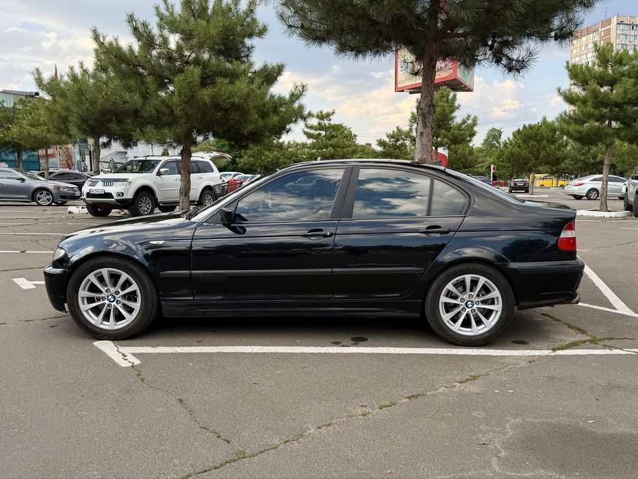 Продам BMW 318i e46