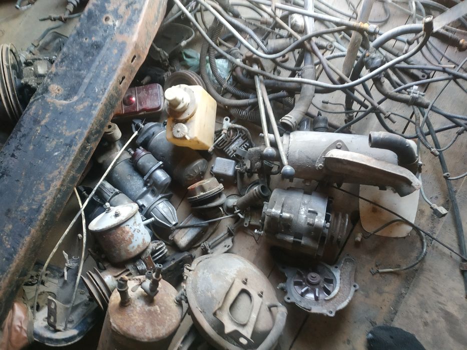 Частини переднього моста