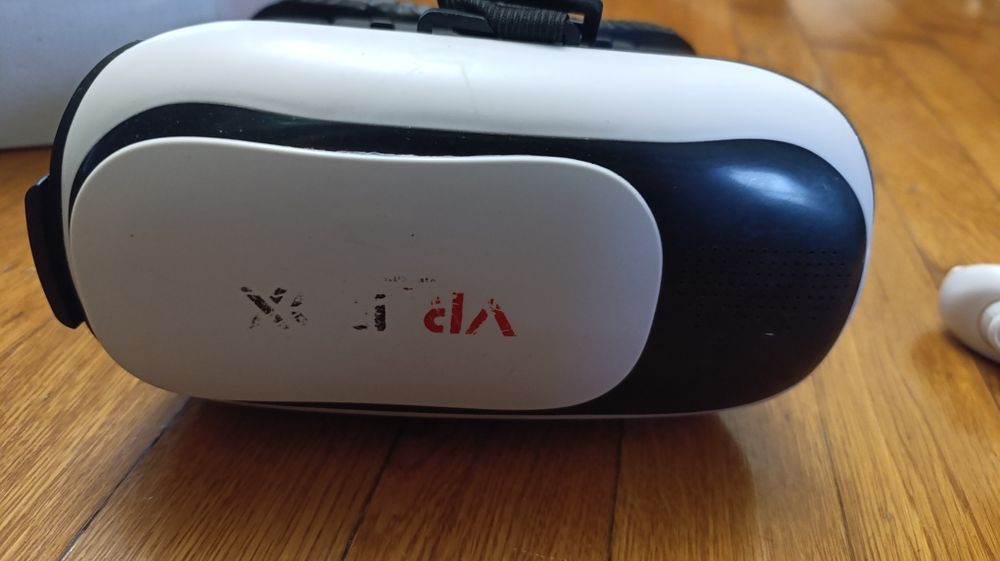 Окуляри VR box для телефону з пультом