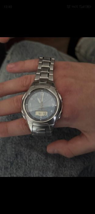 Продаються CASIO,та Об'єктів.