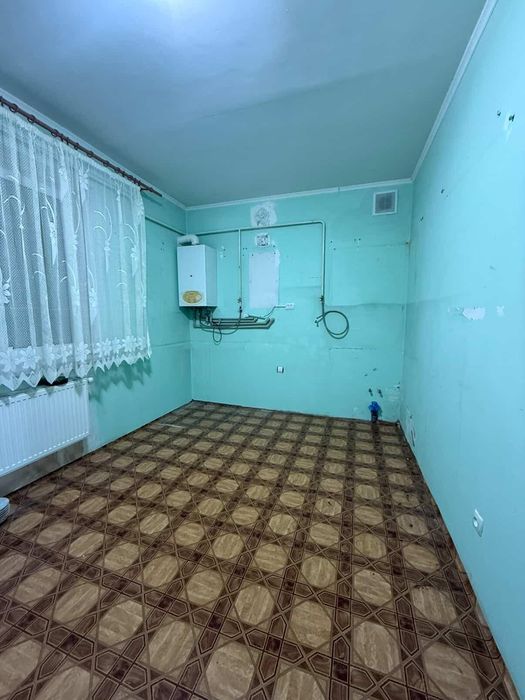 Продам велику 1 кімнатну квартиру