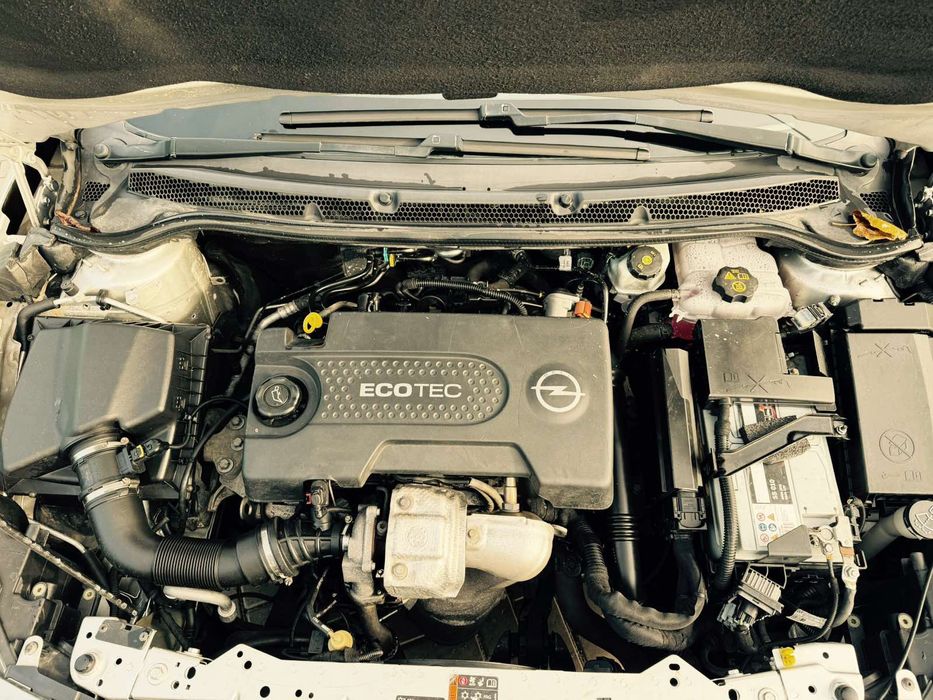 Продам Opel Astra J 1.3 cdti 95 к.с 2011рік