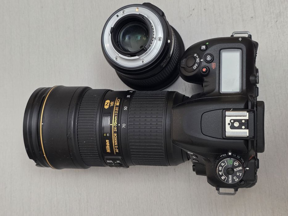 Nikon D7500 Nikkor 24-70mm 2.8 VR I 20mm 2.8