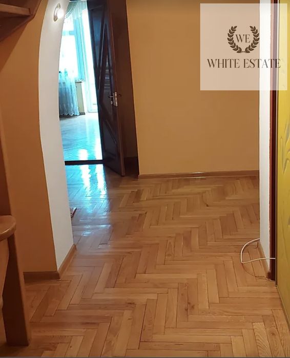 Продаж 4 кім. квартири по вул. Карпенка