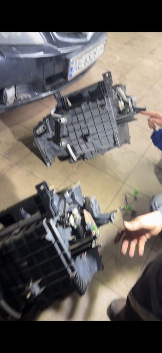 Заміна радіатора пічки вентилятора пічки радіатора охолодження