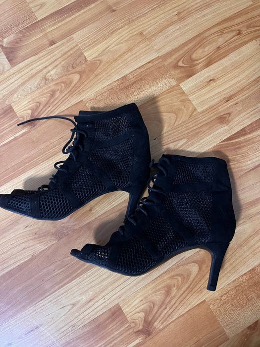 Туфлі для high heels гарний стан