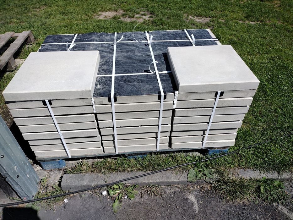 Płytki chodnikowe gładkie kolor grafitowy