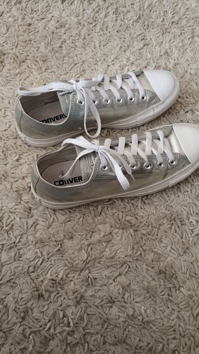 Srebrne trampki damskie Converse rozmiar 39