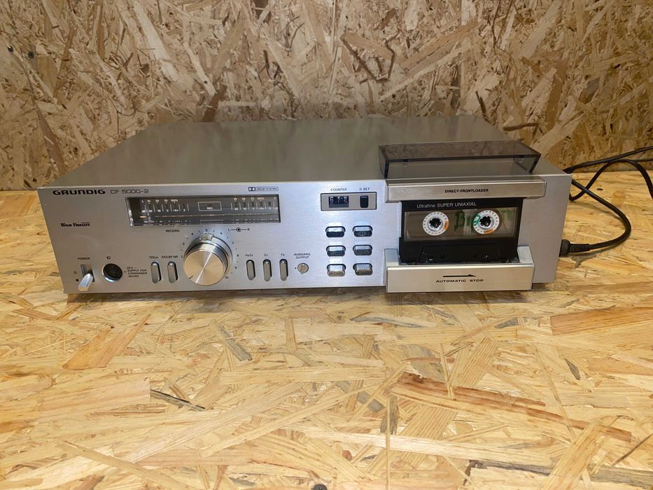 Magnetofon Deck Grundig CF 5000-2  (filmik pokazowy)