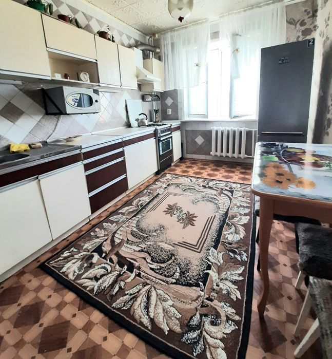 Сдам 4-х комнатную квартиру по ул. Рубана.