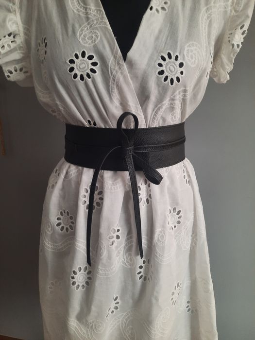 Szeroki wiązany pasek, kolor czarny- długość regulowana