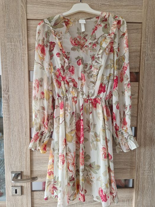 Sukienka w kwiaty h&m s