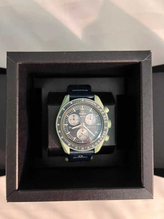 Omega x Swatch Biocéramique Moonswatch Mission To Earth- SO33G100