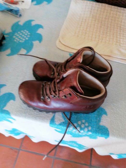 Bota de montanha 6 1/2 (39) THE BRASHER BOOTS GORE-TEX WATERPROOF