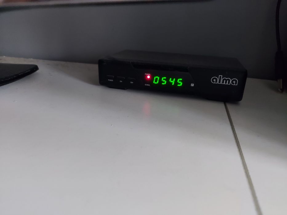 Telewizor LG 42 całe  hdmi + dekoder