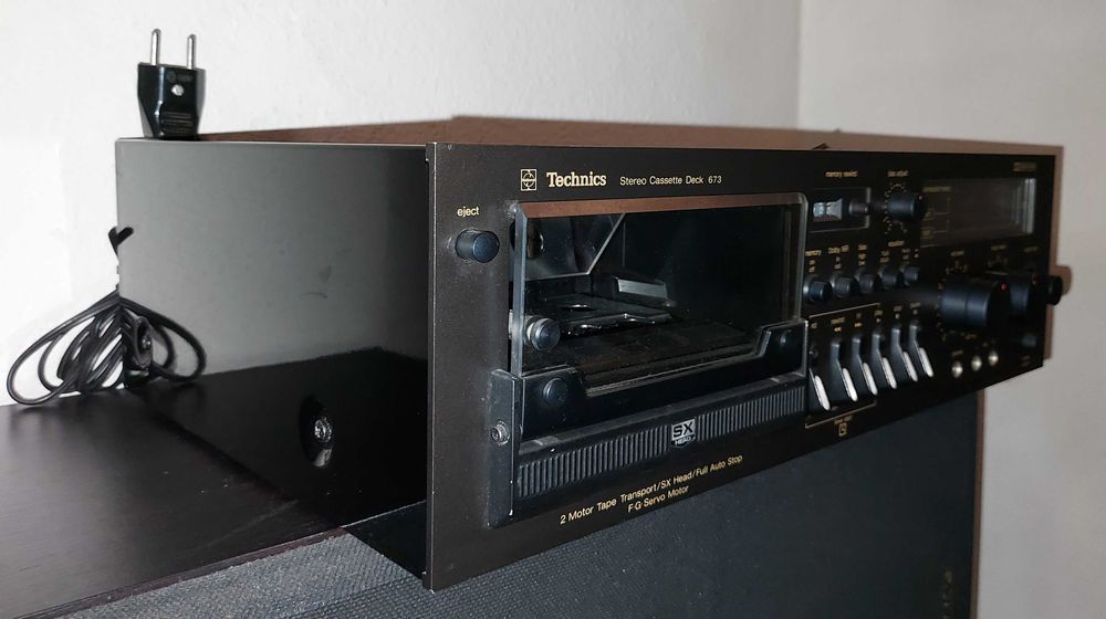 Technics RS-673 cassette deck
