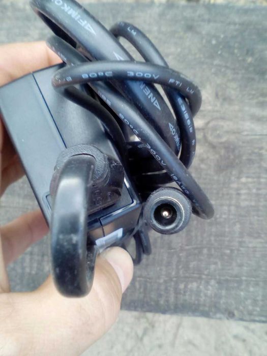 Блок питания 14v  2.14a