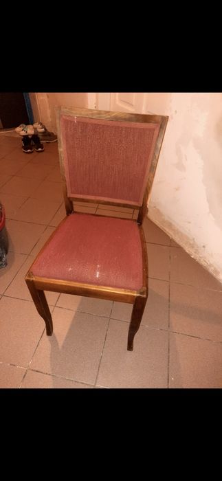 Krzesła do renowacji