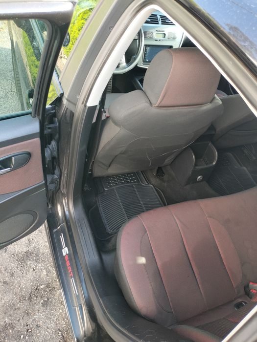 SEAT Leon 1p bem estimado