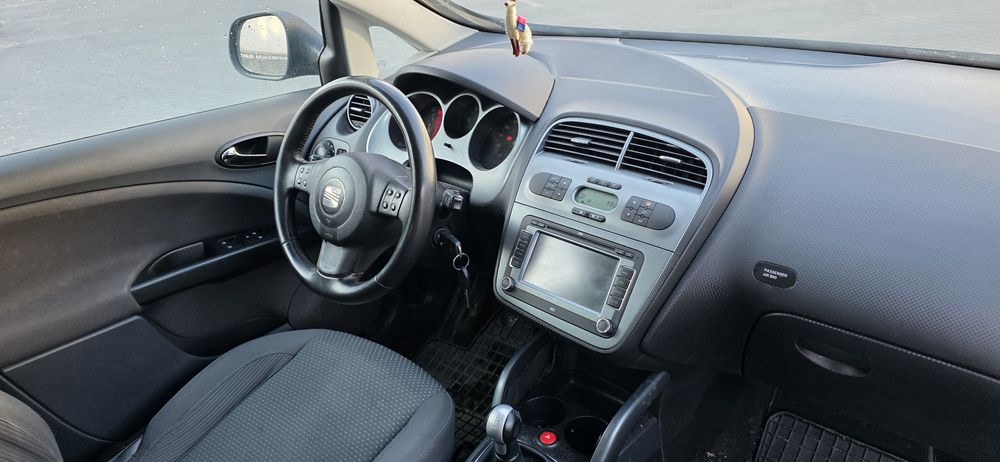 Seat altea xl leon 2   1.9 LC9Z zderzak maska lampa blotnik pas