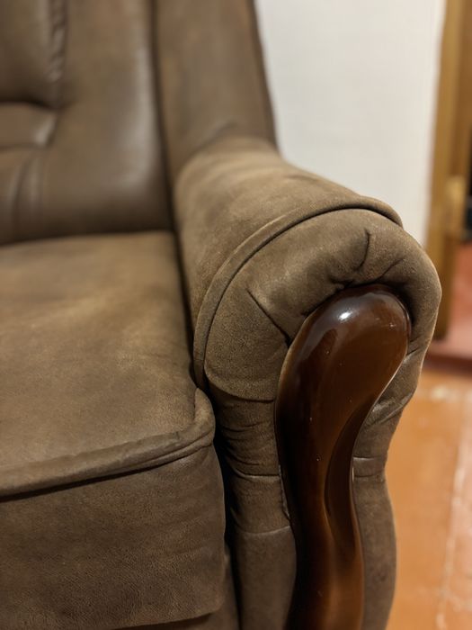 Продам мяке крісло