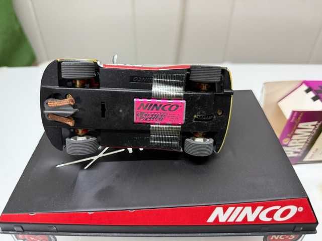 Slot NINCO Renault Clio S1600 1/32 + Punho Parma Electrónico