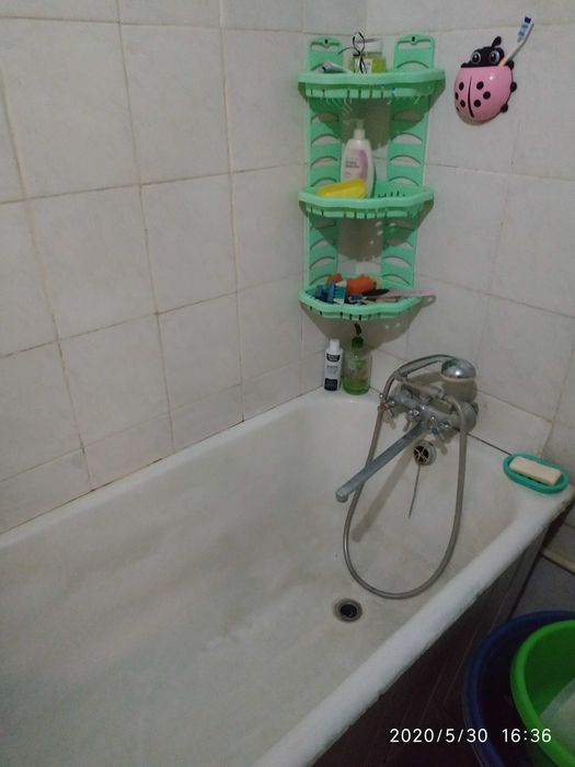 Продам 3 ком.квартиру,Зміїв.