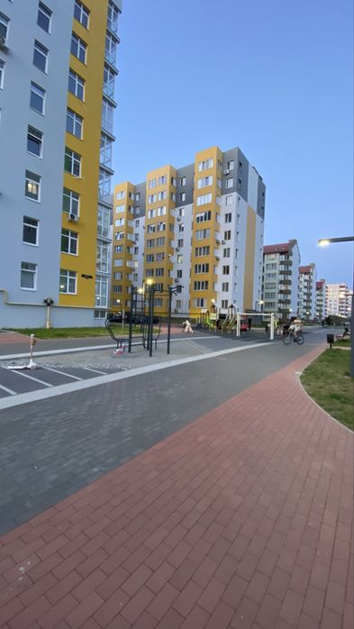 Оренда комори 3,5 м2 , міні-гараж, м. Обухів — ЖК “Обухів. ключ”