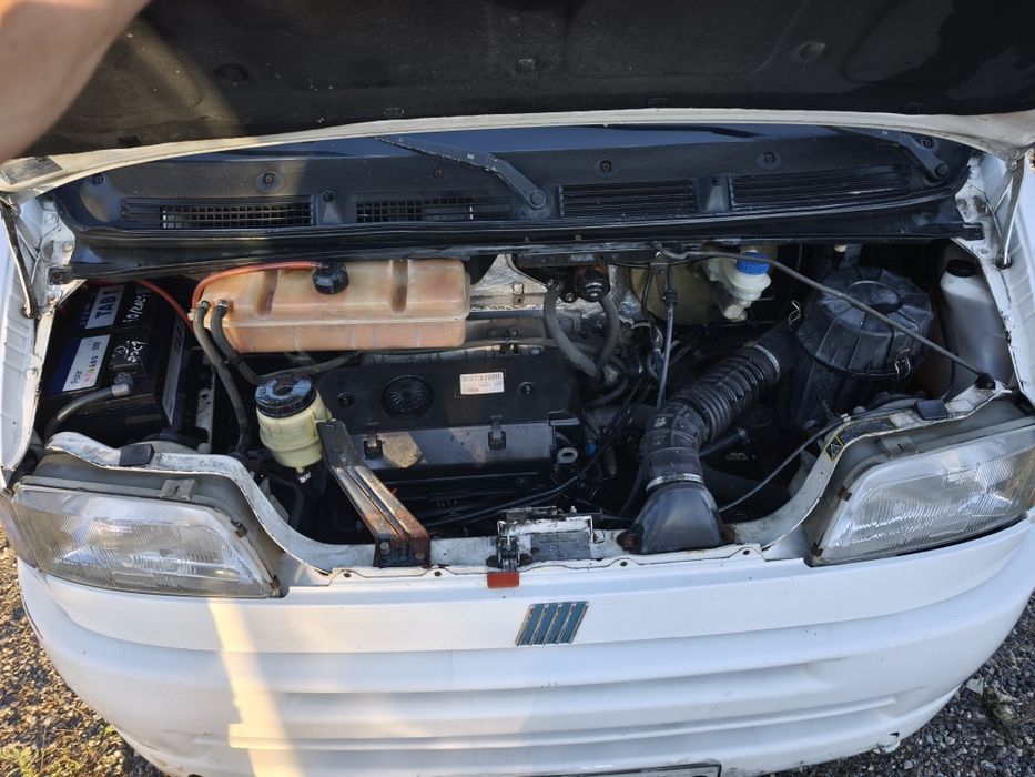 Fiat Ducato 2.8 d avariado