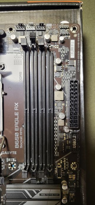 Gigabyte B650 EAGLE AX (sAM5, AMD B650)