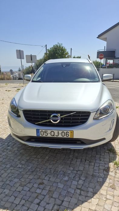 VOLVO  XC 60  D4