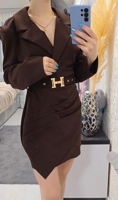 Продам сукню нову